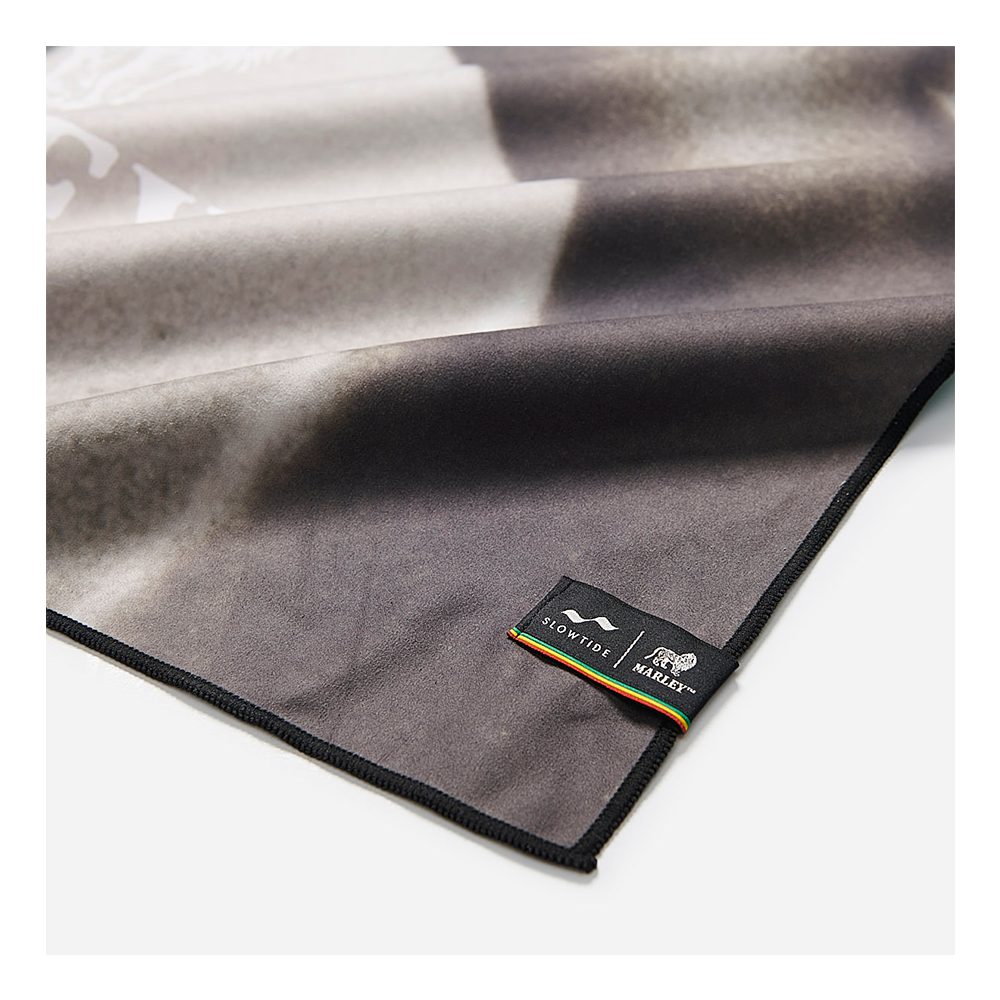 Bob Marley x Slowtide Kaya Quick-Dry Travel Towel Details