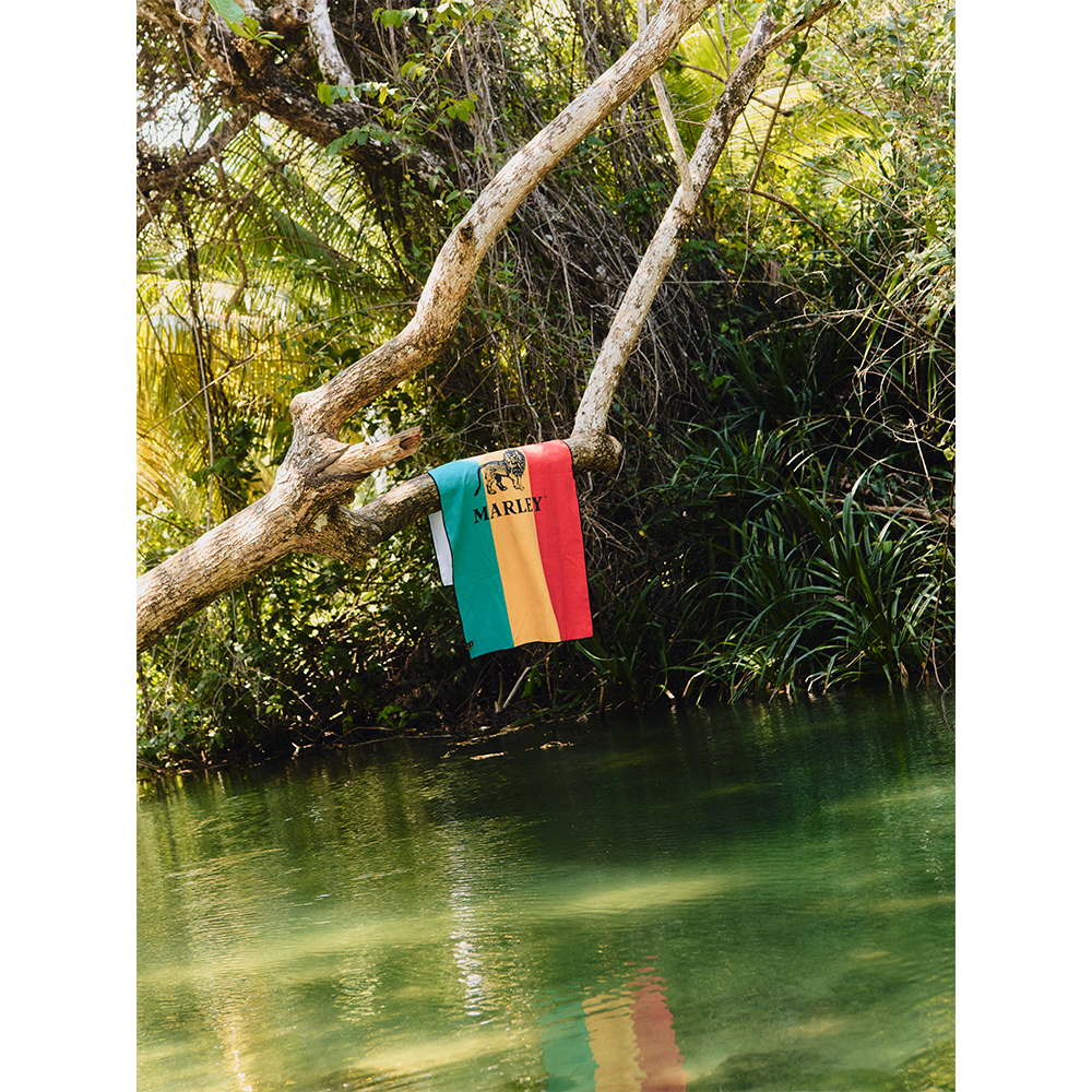 Bob Marley x Slowtide One Drop Quick-Dry Travel Towel - 2